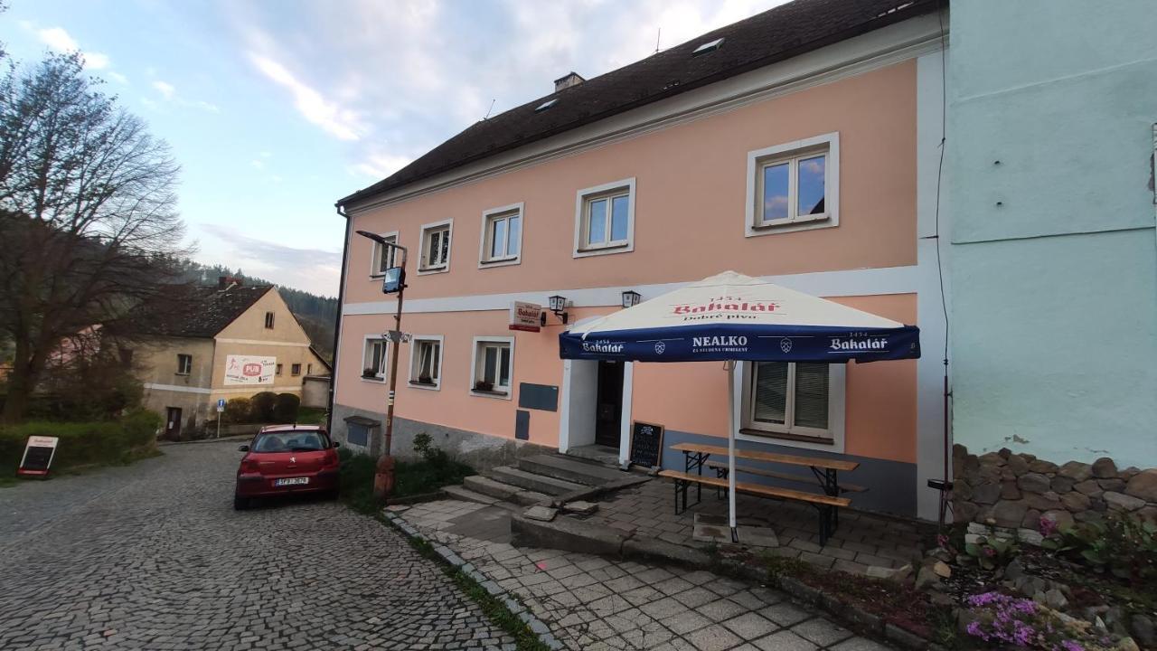 H@M Penzion Žlutice 외부 사진